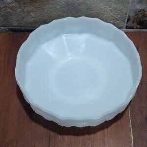 Vintage Anchor Hocking Fire King Ware Large Milk Glass Centerpiece Pedestal Bowl